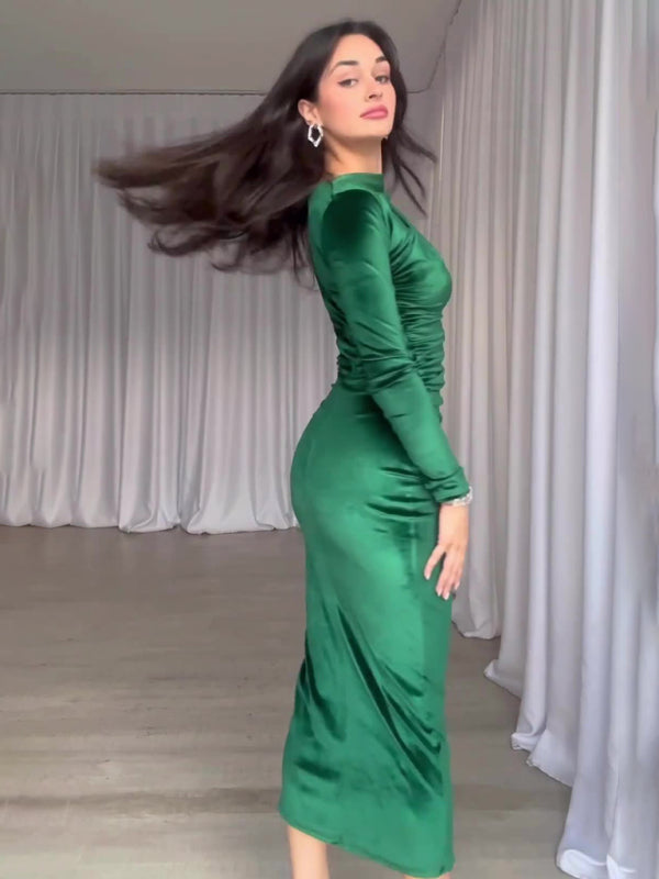 Slim Fit Midi Dress with Pleated Design and Long Sleeves Midi Dresses MyDresses 